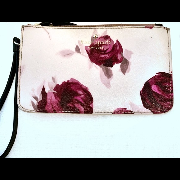 Kate Spade Wristlet - Picture 1 of 3